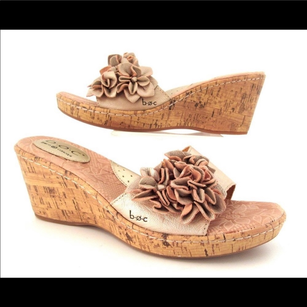 Born b.o.c. Wedge Sandals Metallic Floral Detail